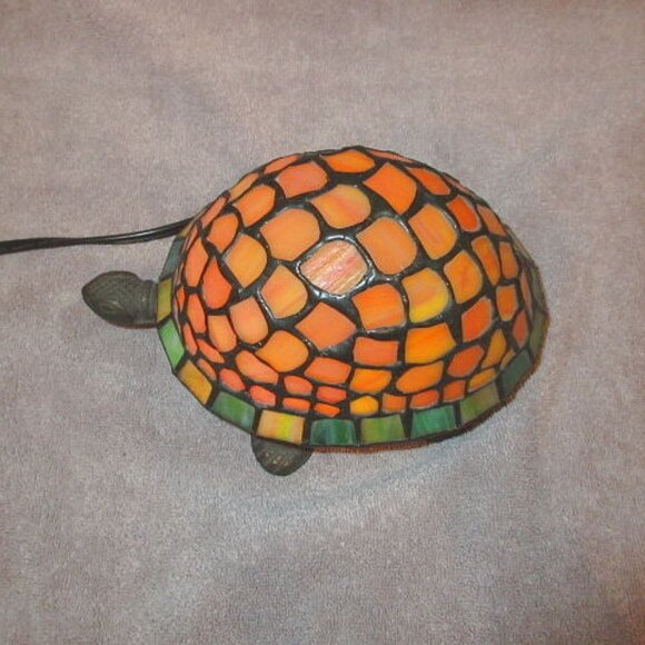 Vtg Tiffany Style Stained Glass Turtle Accent Lamp 9" Night Light On Off Switch - Picture 7 of 9
